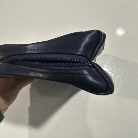 Christian Dior Perfume ., Women's travel toiletry bag, purple with gold plaque. - Picture 7 of 15